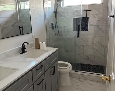 8807 Chelsea Brook Court - Photo Thumbnail 1