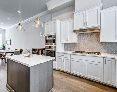 1216 Timbergrove Park Street - Photo Thumbnail 12