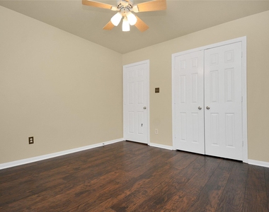 4123 Valedon Lane - Photo Thumbnail 30