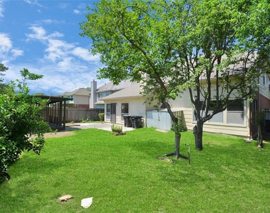 4123 Valedon Lane - Photo Thumbnail 37
