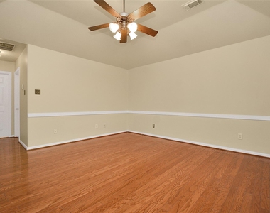 4123 Valedon Lane - Photo Thumbnail 25