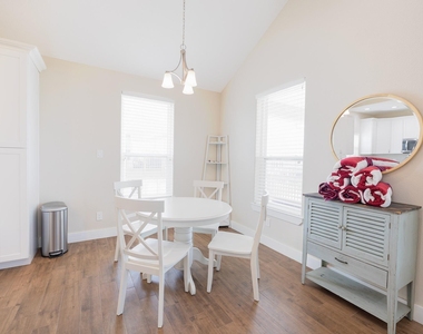 4129 Fort Bend Drive - Photo Thumbnail 5