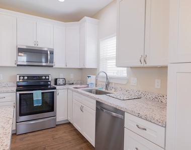 4129 Fort Bend Drive - Photo Thumbnail 9