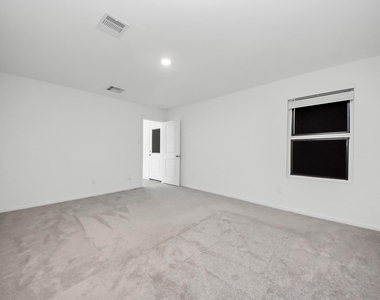 18776 Ribolla Drive - Photo Thumbnail 10