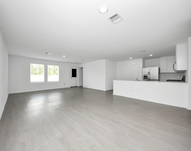 18776 Ribolla Drive - Photo Thumbnail 5