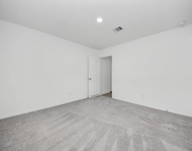 18776 Ribolla Drive - Photo Thumbnail 19