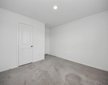 18776 Ribolla Drive - Photo Thumbnail 16