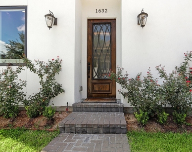 1632 Potomac Drive - Photo Thumbnail 2