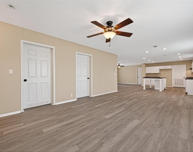 15933 W Relza Drive - Photo Thumbnail 19