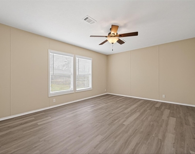 15933 W Relza Drive - Photo Thumbnail 24