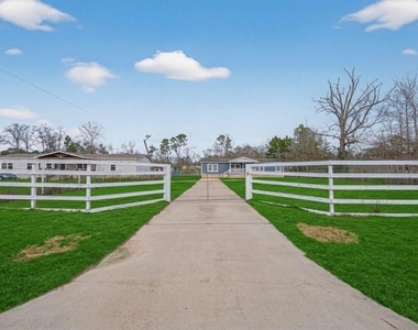 15933 W Relza Drive - Photo Thumbnail 36