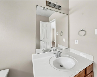 15822 Parmley Creek Court - Photo Thumbnail 17