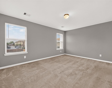 8932 Hollister Commons Lane - Photo Thumbnail 30