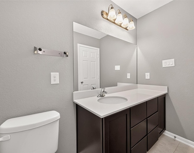 8932 Hollister Commons Lane - Photo Thumbnail 27