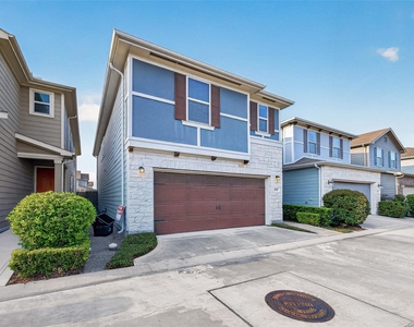 8932 Hollister Commons Lane - Photo Thumbnail 2