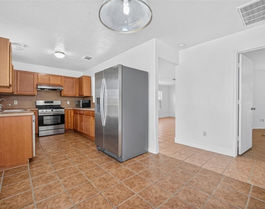 12710 Paso Del Flores Drive - Photo Thumbnail 7