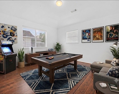 12710 Paso Del Flores Drive - Photo Thumbnail 21