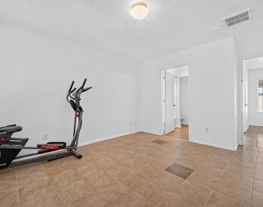12710 Paso Del Flores Drive - Photo Thumbnail 16