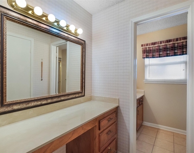 2015 Tanglelane Street - Photo Thumbnail 18