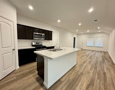 1746 Windstone Ridge Dr - Photo Thumbnail 3
