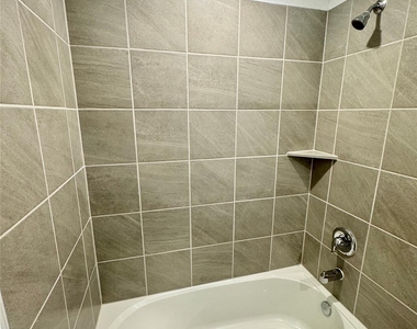 1746 Windstone Ridge Dr - Photo Thumbnail 15