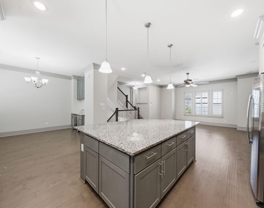 1434 Apsley Manor Trail - Photo Thumbnail 10