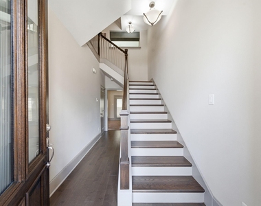 1434 Apsley Manor Trail - Photo Thumbnail 2
