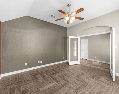 27723 Amy Willow Lane - Photo Thumbnail 21