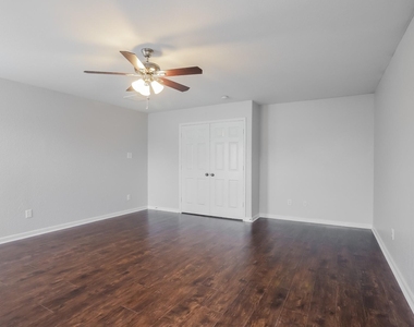 11210 Flying Geese Lane - Photo Thumbnail 11