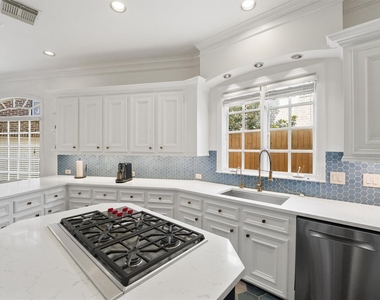 4127 Amherst Street - Photo Thumbnail 11