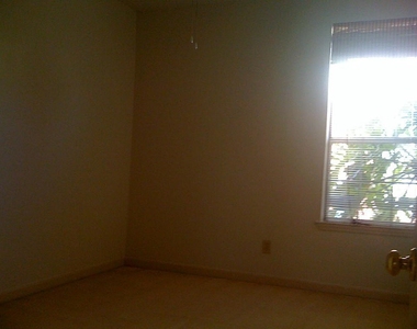 11206 E Travelers Way Circle - Photo Thumbnail 1