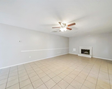 10827 Sugar Hill Drive - Photo Thumbnail 3