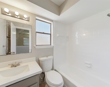 10827 Sugar Hill Drive - Photo Thumbnail 22
