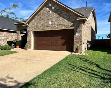 9111 Fuqua Ridge Lane - Photo Thumbnail 18