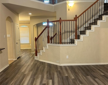 4423 Fenetre Forest Street - Photo Thumbnail 11