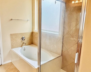 4423 Fenetre Forest Street - Photo Thumbnail 21