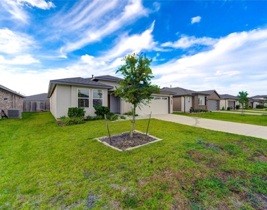 29430 Travis Trace - Photo Thumbnail 10