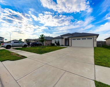 29430 Travis Trace - Photo Thumbnail 16