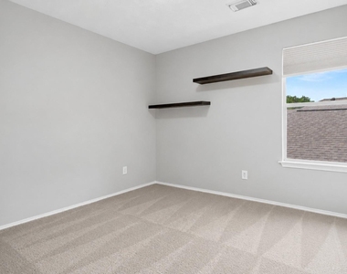 6 Thicket Grove Place - Photo Thumbnail 31