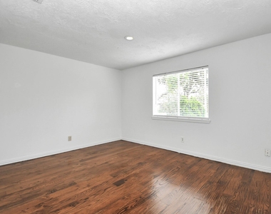 10131 Kent Towne Ln - Photo Thumbnail 26