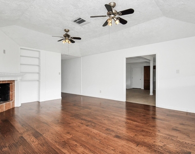 10131 Kent Towne Ln - Photo Thumbnail 28