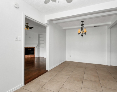 10131 Kent Towne Ln - Photo Thumbnail 25