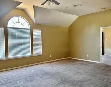 1322 Magnolia Dale Drive - Photo Thumbnail 8