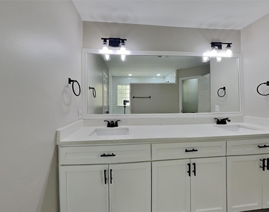 20703 Emerald Spruce Court - Photo Thumbnail 9