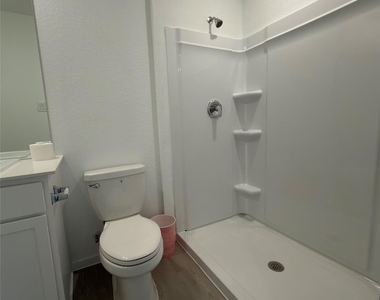 1515 Golden Iris Drive - Photo Thumbnail 4