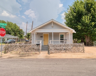 3201 Adelia Street - Photo Thumbnail 15