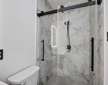 3701 Hutchins Street - Photo Thumbnail 24