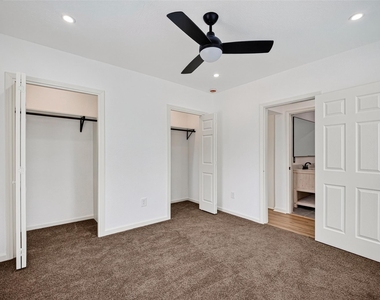 3701 Hutchins Street - Photo Thumbnail 25