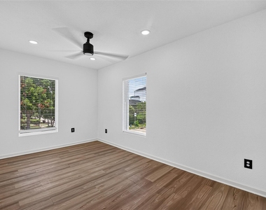 3701 Hutchins Street - Photo Thumbnail 20