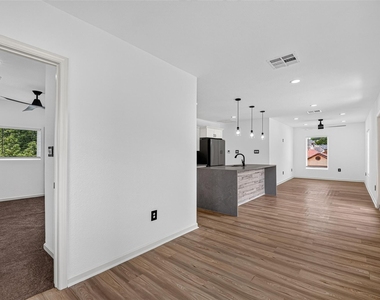 3701 Hutchins Street - Photo Thumbnail 12